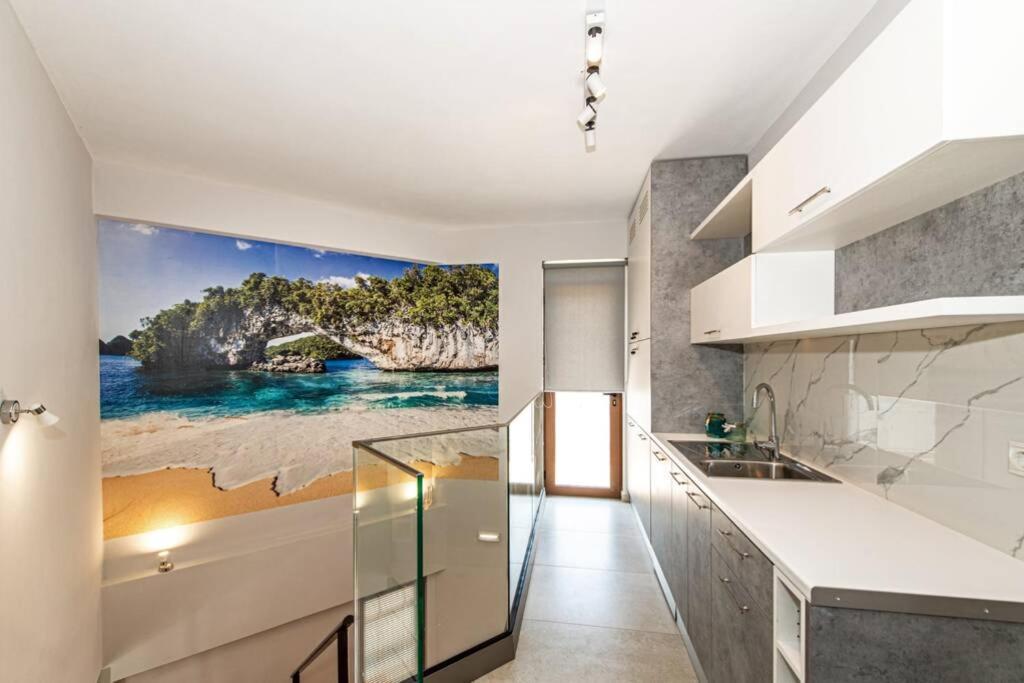 Villa Anthi, A Modern Villa With Salted Water Pool,Hot Tub & Bbq! 레팀노 외부 사진